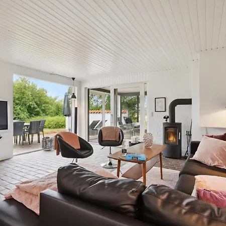 Сasa de vacaciones Three-bedroom Thyholm With A Fireplace 06 Sønder Ydby