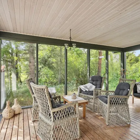 Semesterbostad Three-bedroom Thyholm With A Fireplace 06 *