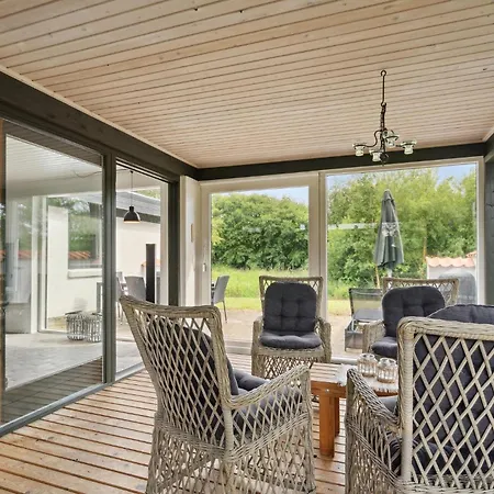 Three-bedroom Thyholm With A Fireplace 06 * Thyholm