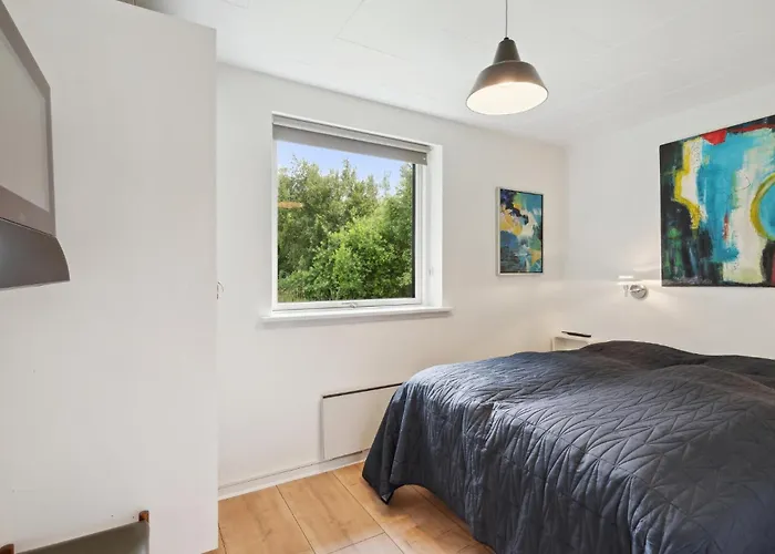 Feriehus Three-bedroom With A Fireplace 06