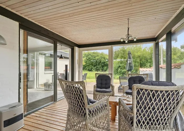 Three-bedroom With A Fireplace 06 * Thyholm